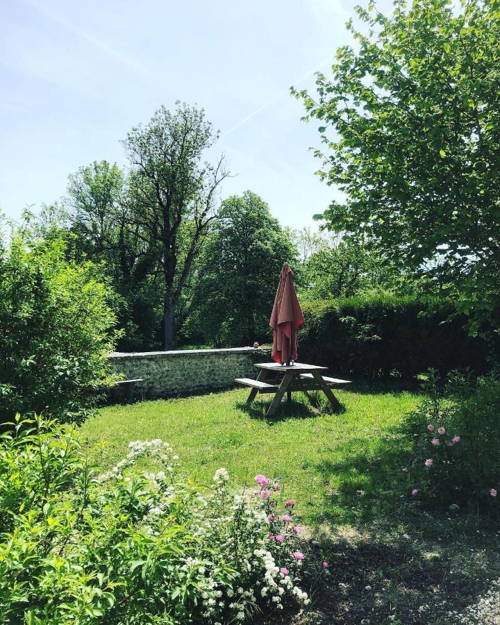 As Seen On A New Life In The Sun - Beautiful 3 Bedroom Cottage With Shared Pool Montboyer Exterior foto